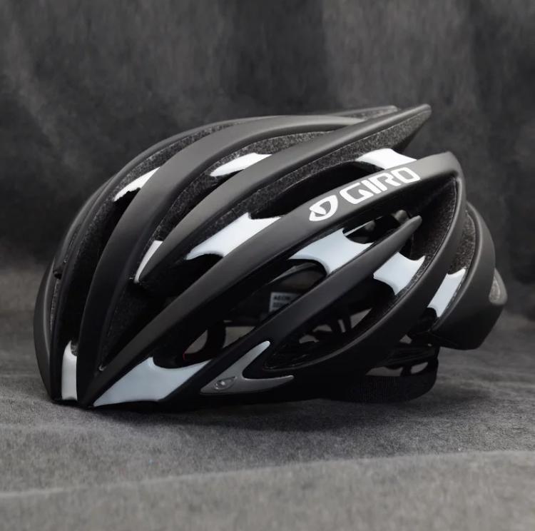 Capacete Giro AEON